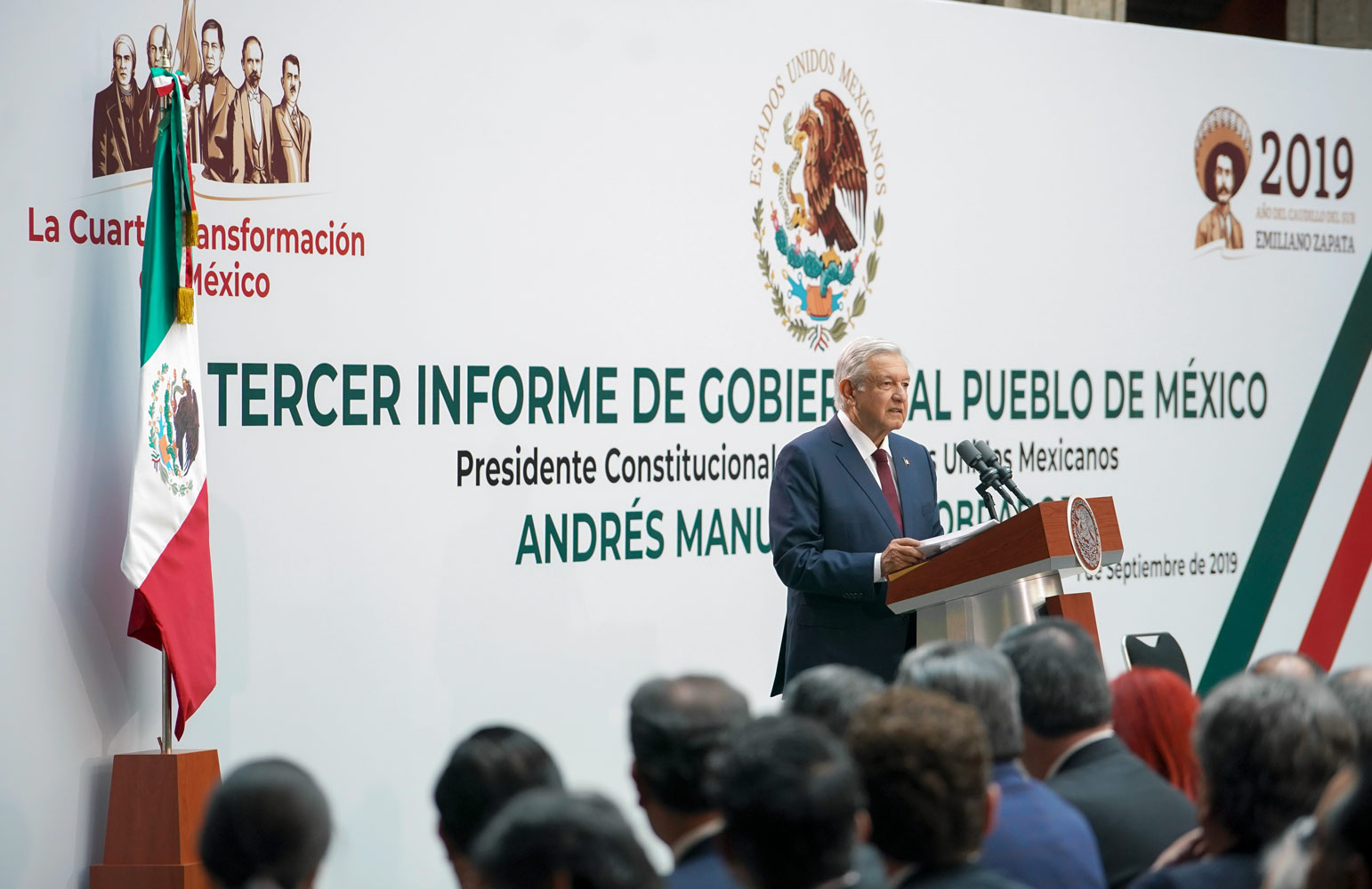 López Obrador no informa, sólo fue otra conferencia de prensa, opinan
