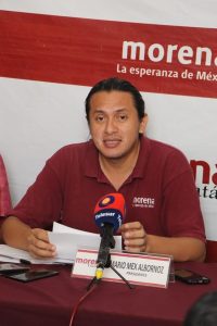 Morenistas piden la salida de “Huacho” Díaz y sus amigos de la delegación federal