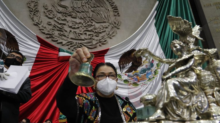Dulce María Sauri pide a AMLO que use cubrebocas como regalo de navidad a os mexicanos