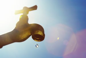 El agua cotiza por primera vez en la bolsa de Wall Street por temor a escasez