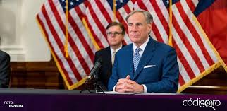 En medio de calificaciones de “estupidez”, Texas pone fin a uso obligatorio de cubrebocas y a restricciones en negocios por Covid-19