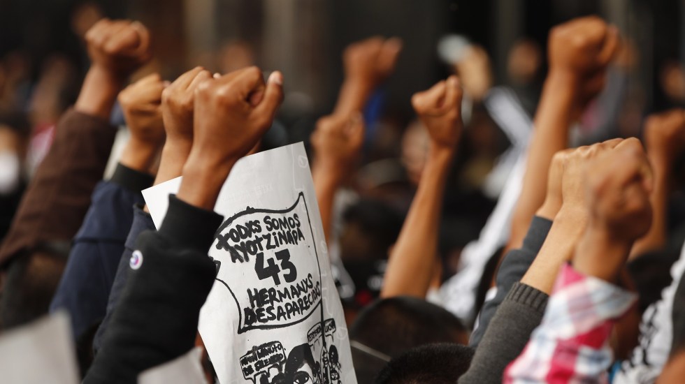 CNDH critica su propio informe del Caso Ayotzinapa