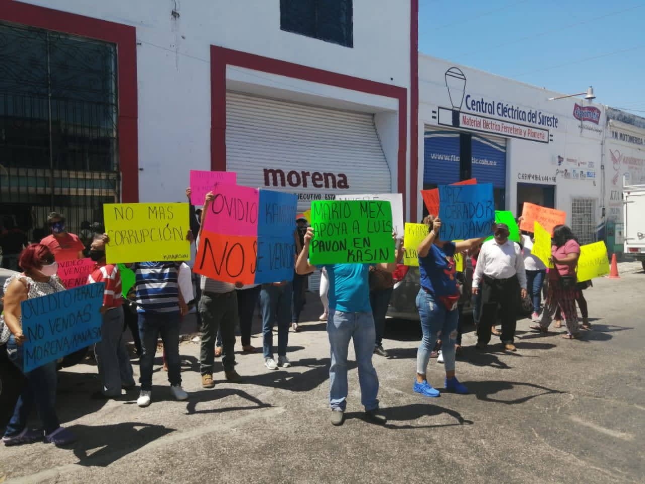Sigue la desbandada de morenistas, no quieren a Carlos Moreno como candidato en Kanasín, es opositor a AMLO, señalan