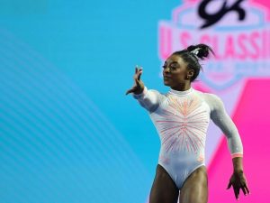 Histórico regreso de Simone Biles,  realizó por primera vez el Yurchenko Double Pike
