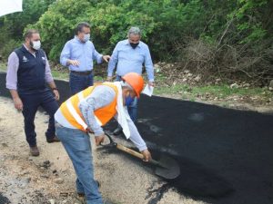 El Ayuntamiento de Mérida construye la primera ciclovía con neumáticos reciclados