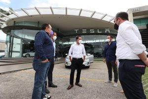 Llega la compañía Tesla a Yucatán