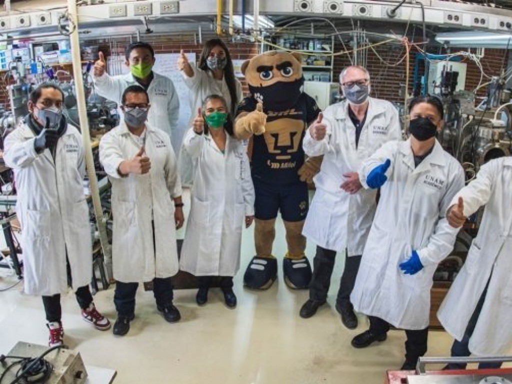 Expertos de la UNAM crean cubrebocas que inactiva al Covid-19
