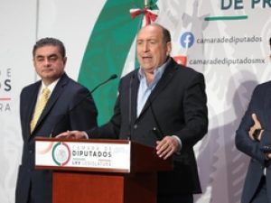 Diputados federales de PAN, PRI y PRD presentan acción de inconstitucionalidad por Presupuesto federal 2022