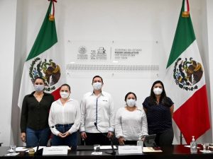 Presentan la convocatoria para el reconocimiento Consuelo Zavala Castillo
