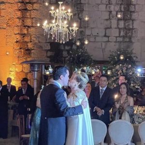 Se casó en Oaxaca Elba Esther Gordillo con su abogado