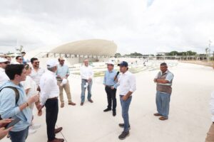 Junto con empresarios yucatecos, el Gobernador Mauricio Vila Dosal constata que el Gran Parque La Plancha ya es el mejor del país