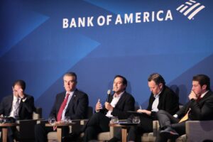 El Gobernador Mauricio Vila Dosal participa en el foro denominado “El papel de los estados en la atracción de las inversiones”