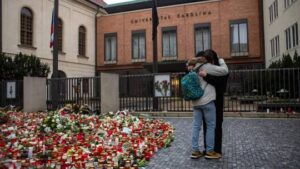 República Checa, de luto nacional por las víctimas de la balacera en Universidad de Praga