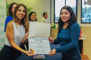 Se gradúan alumnas de la UTM becadas por el programa Tecnolochicas