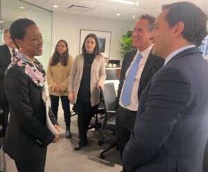 El Gobernador Mauricio Vila Dosal y Amazon acuerdan fortalecer la presencia de esa empresa en Yucatán con más inversiones y generación de empleos