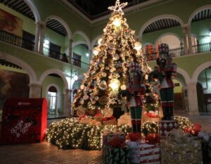 Llega la Navidad a Palacio de Gobierno