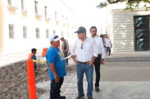 Supervisa Vila Dosal trabajos de construcción del Corredor Turístico y Gastronómico