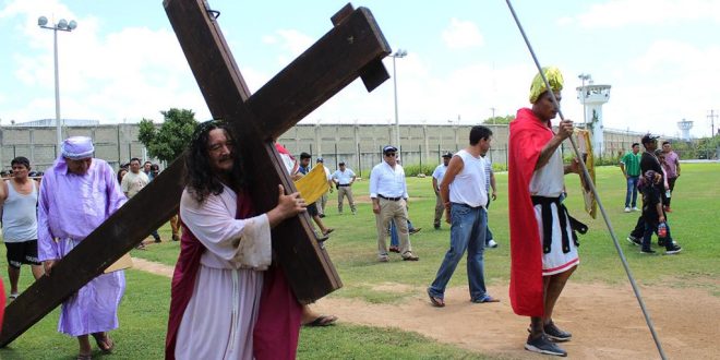 Anuncian período vacacional con motivo de la Semana Santa 2024