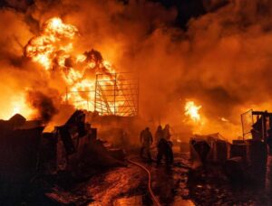 Gran explosión por un camión de gas en Kenia causa varios fallecidos y más de 200 heridos