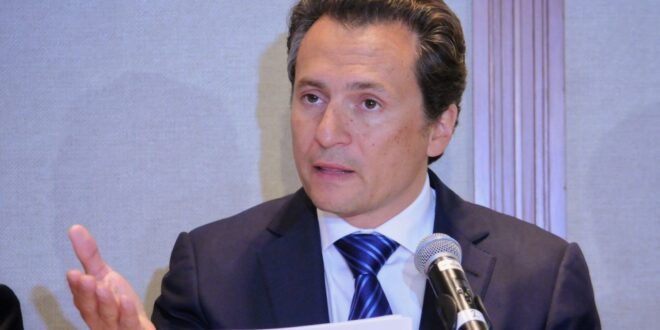 Emilio Lozoya sale del reclusorio norte hacia su casa; seguirá procesos en libertad