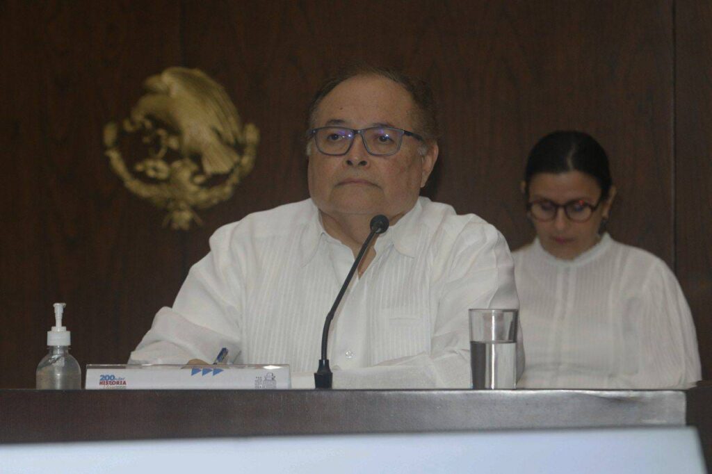 Presentan funcionarios estatales lo hecho en materia de economía y turismo para la transformación de Yucatán