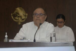 Presentan funcionarios estatales lo hecho en materia de economía y turismo para la transformación de Yucatán