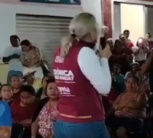 Huacho Díaz quitará el “Va y ven”, asegura Verónica Camino en un mitin