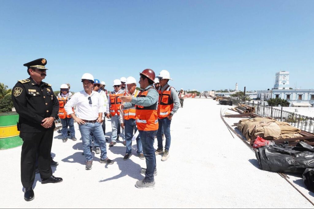 Supervisa Vila los avances del Viaducto Elevado de Progreso