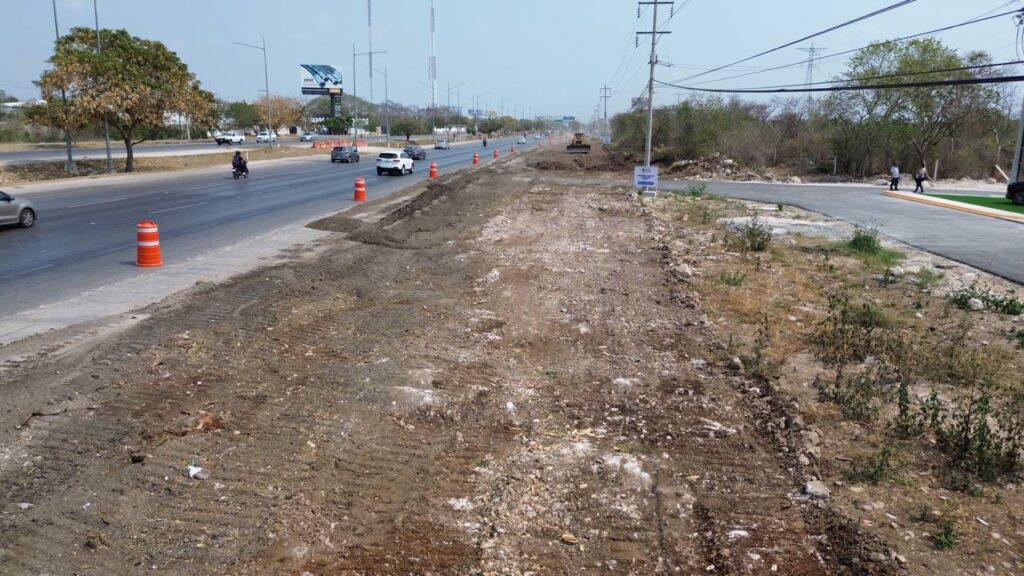 El Gobierno del Estado concluirá con la construcción de las calles laterales en el carril exterior del Periférico de Mérida