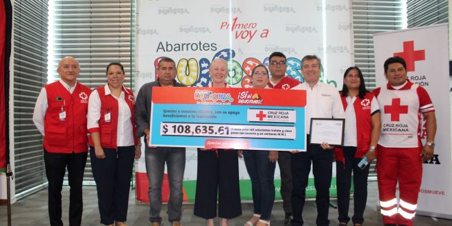 Abarrotes Dunosusa entrega donativo a la Cruz Roja para seguir salvando vidas