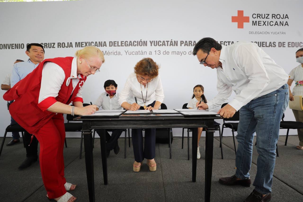 Yucatán y la Cruz Roja Mexicana suman esfuerzos en beneficio de las y los yucatecos