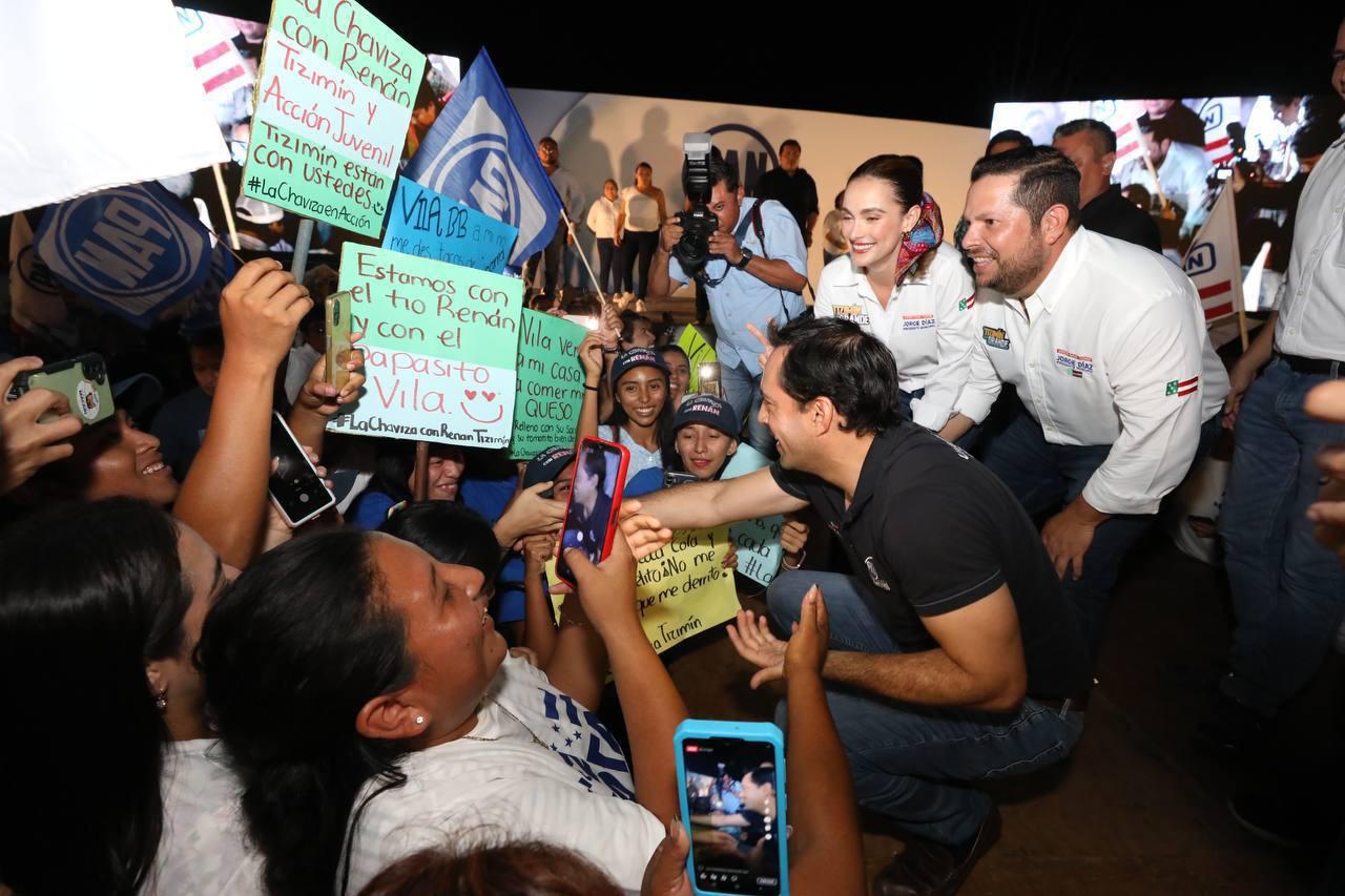 Mauricio Vila continúa apoyando a los candidatos del PAN en Yucatán