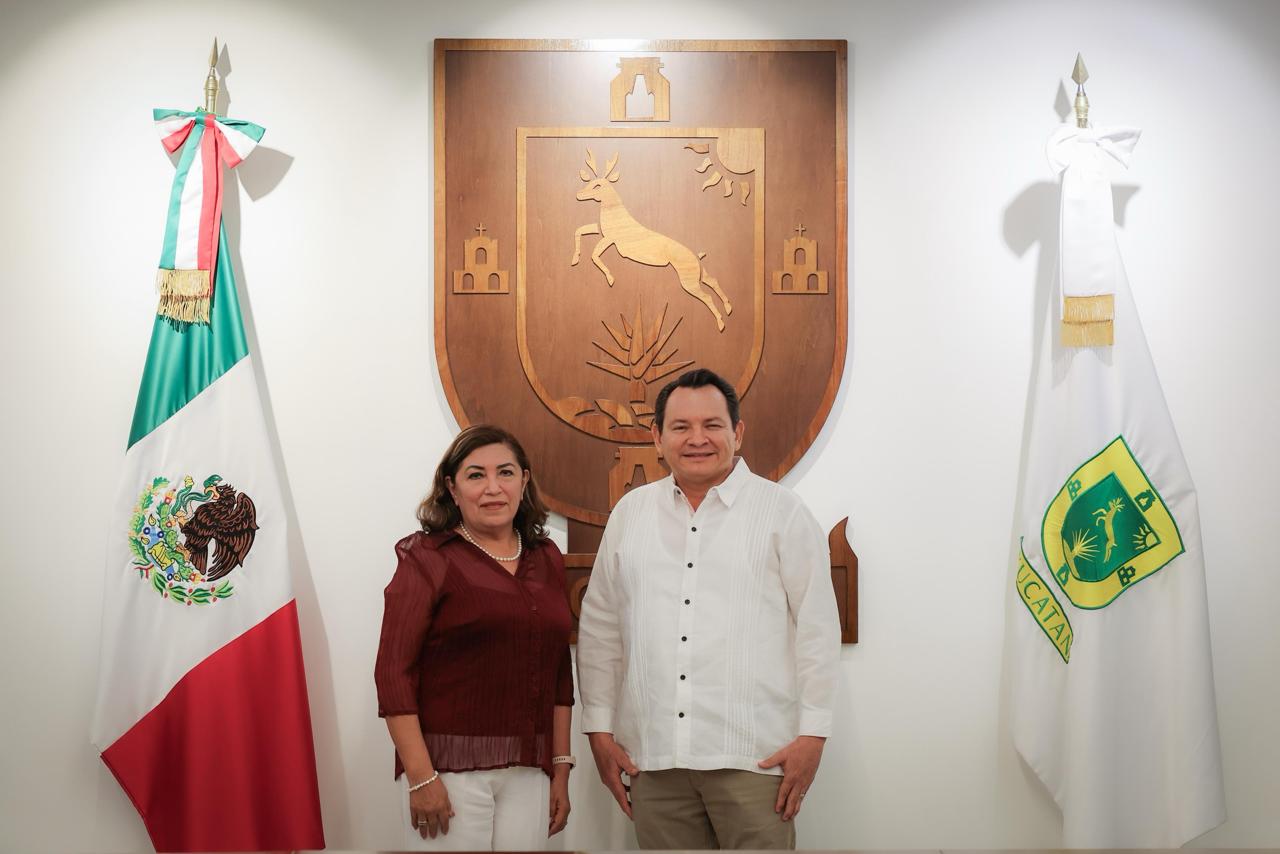 Gobernador Joaquín Díaz Mena da posesión a Mirna Manzanilla Romero como titular de la Secihti