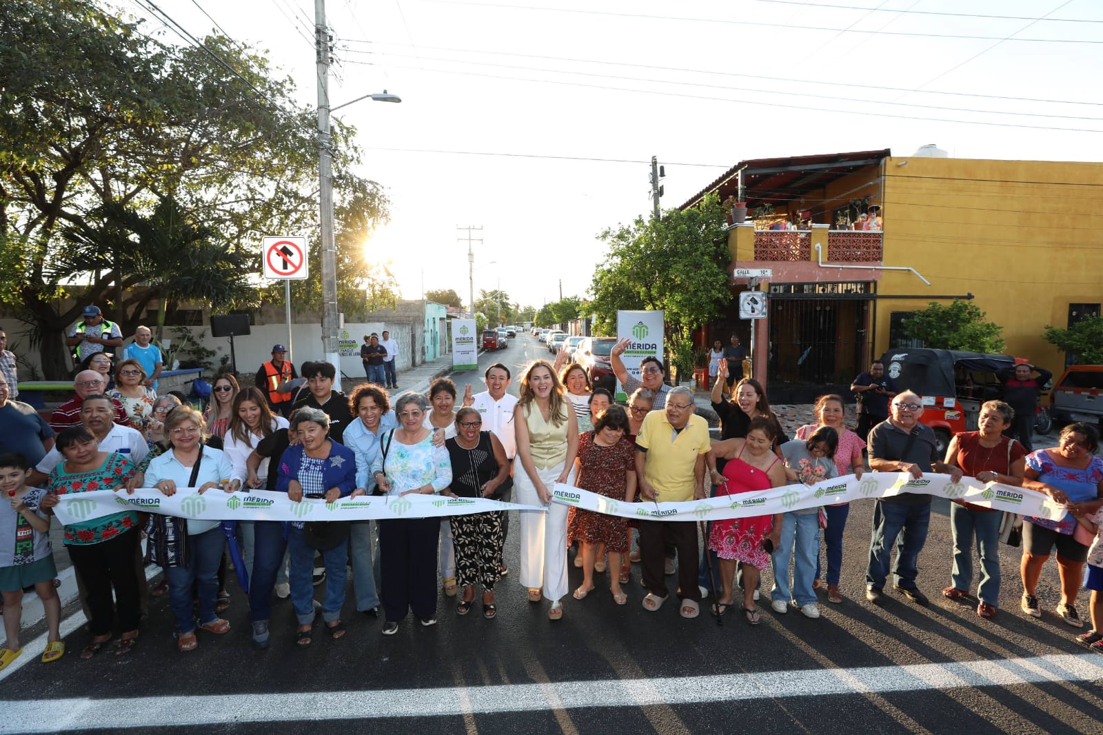 Entrega mejoras en infraestructura urbana y espacios públicos en vergel y san antonio kaua