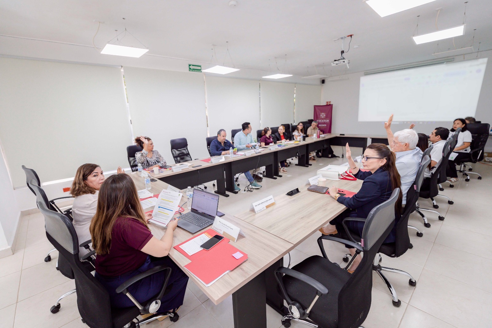 Anuncian resultados del Programa de Movilidad Internacional 2026