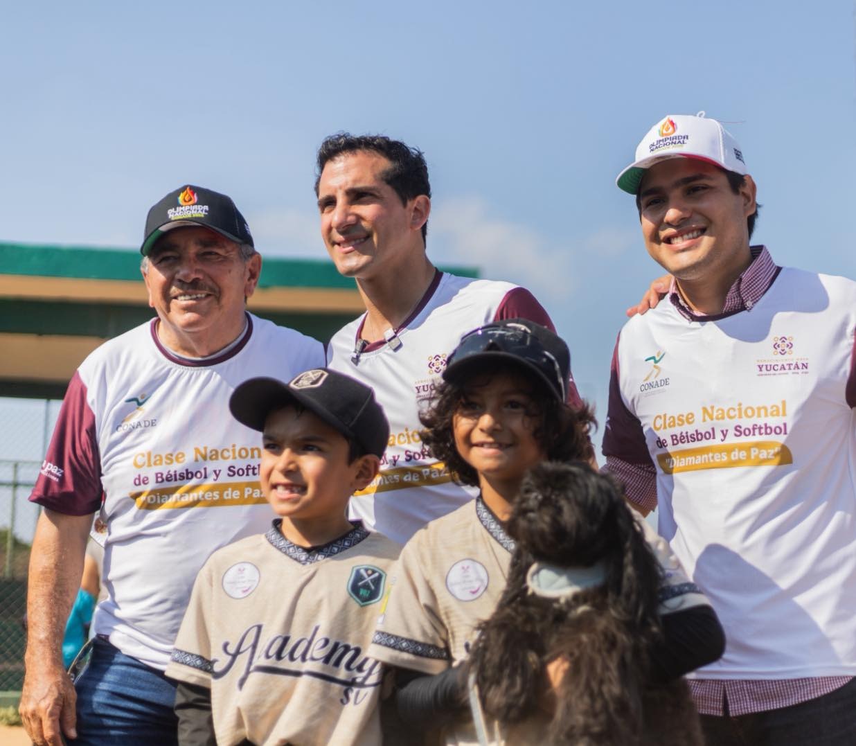 Diego Carrera impulsa el deporte como motor de cambio social en la Clase Nacional de Béisbol y Sóftbol