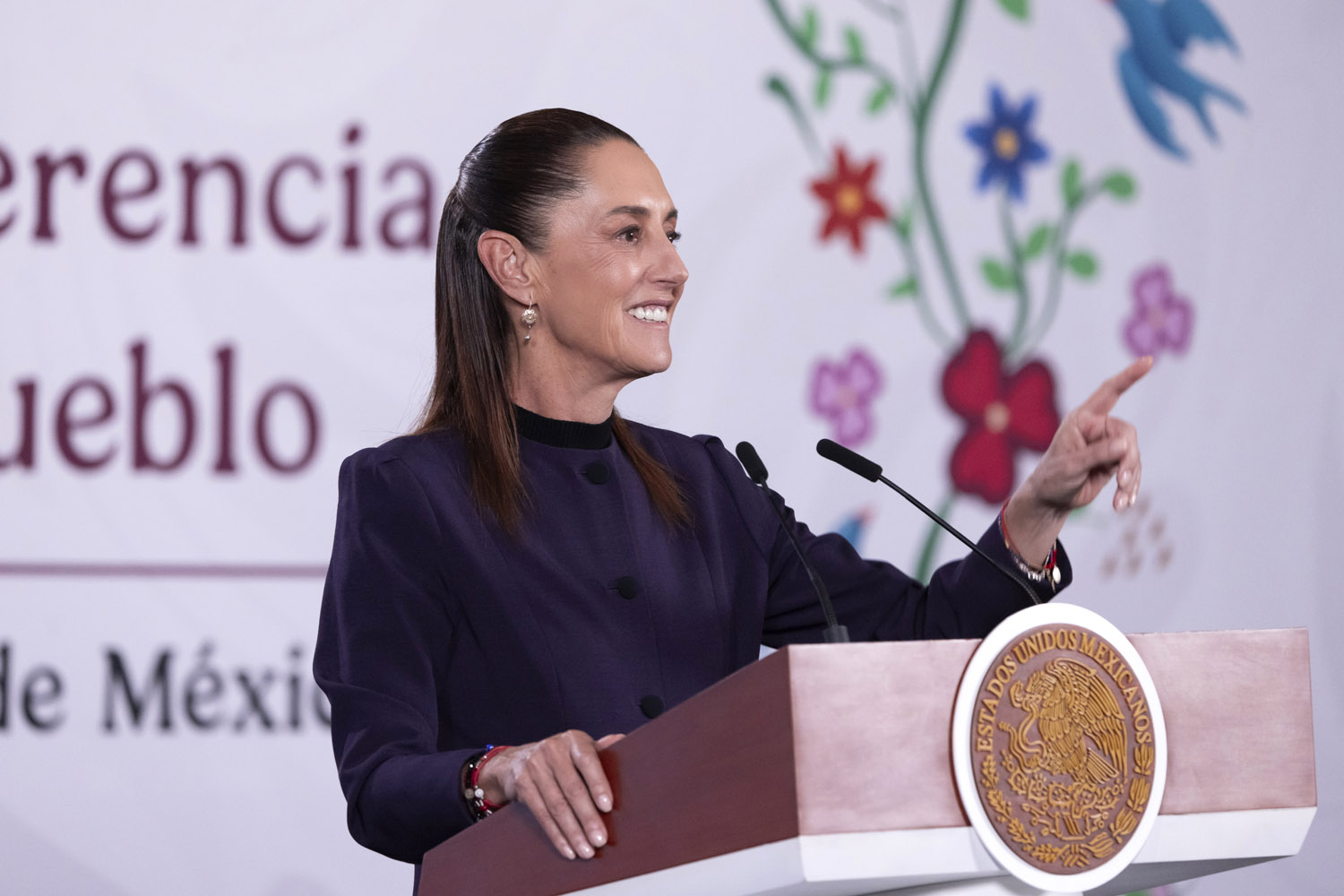 2026-05-18-Conferencia-de-prensa-matutina-Palacio-Nacional-10-JCRM