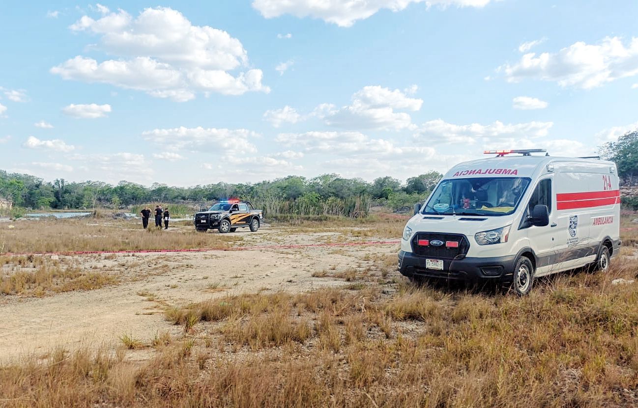 Dramático rescate en Hunucmá: Joven desaparece tras nadar en aguada