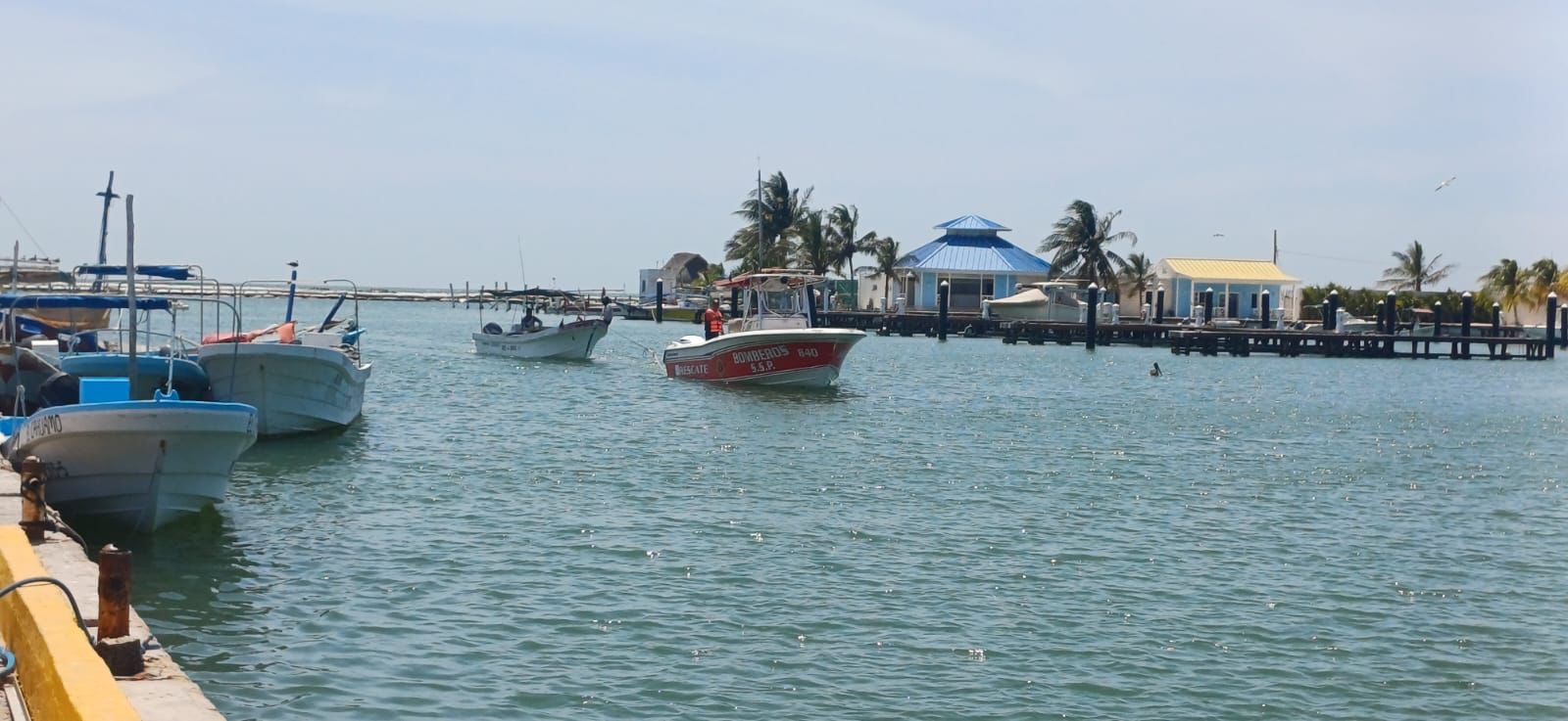 Localizan sanos y salvos a pescadores reportados como extraviados en Telchac Puerto