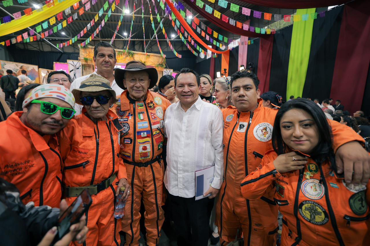 Semana de Yucatán reúne nuevamente al Gobernador Joaquín Díaz Mena y a Los Topos