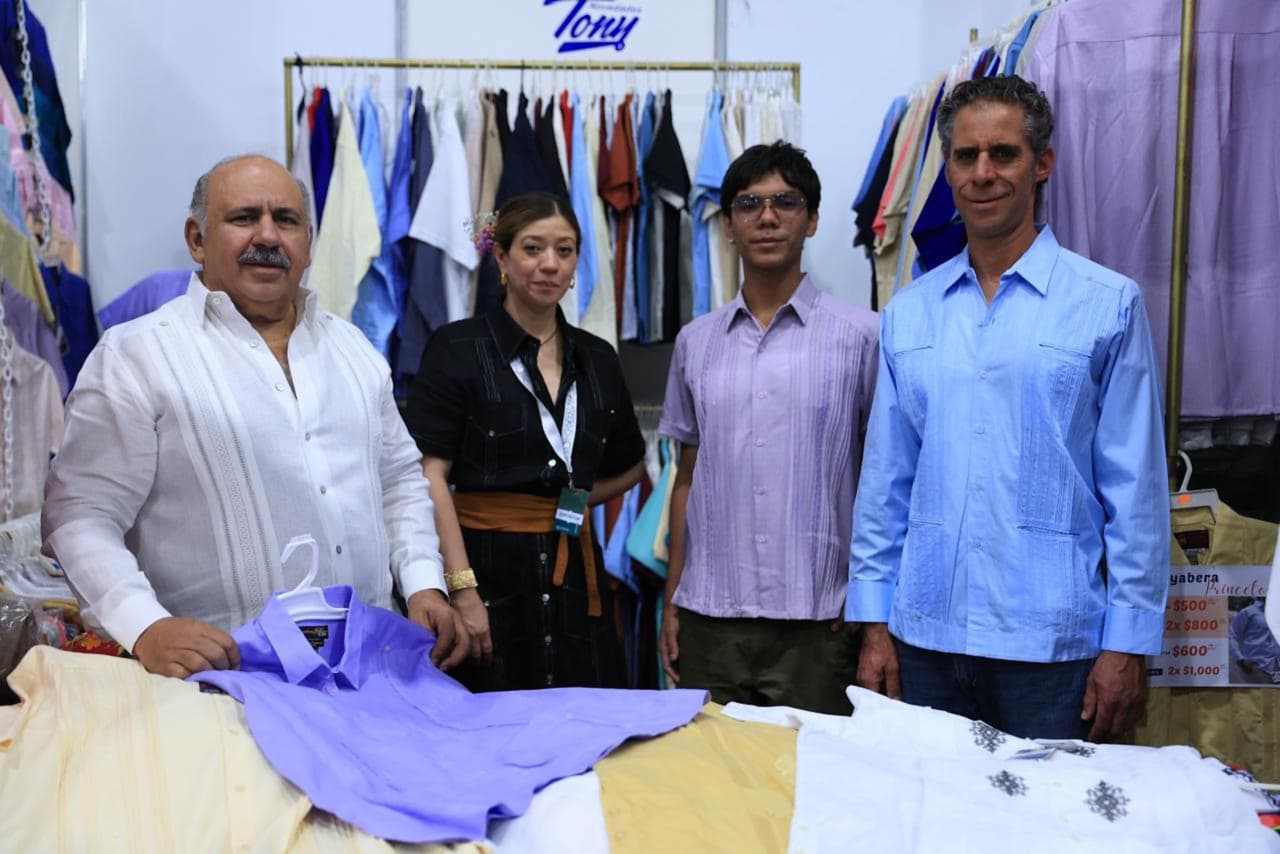 Moda yucateca conquista la capital en la Semana Yucatán en México