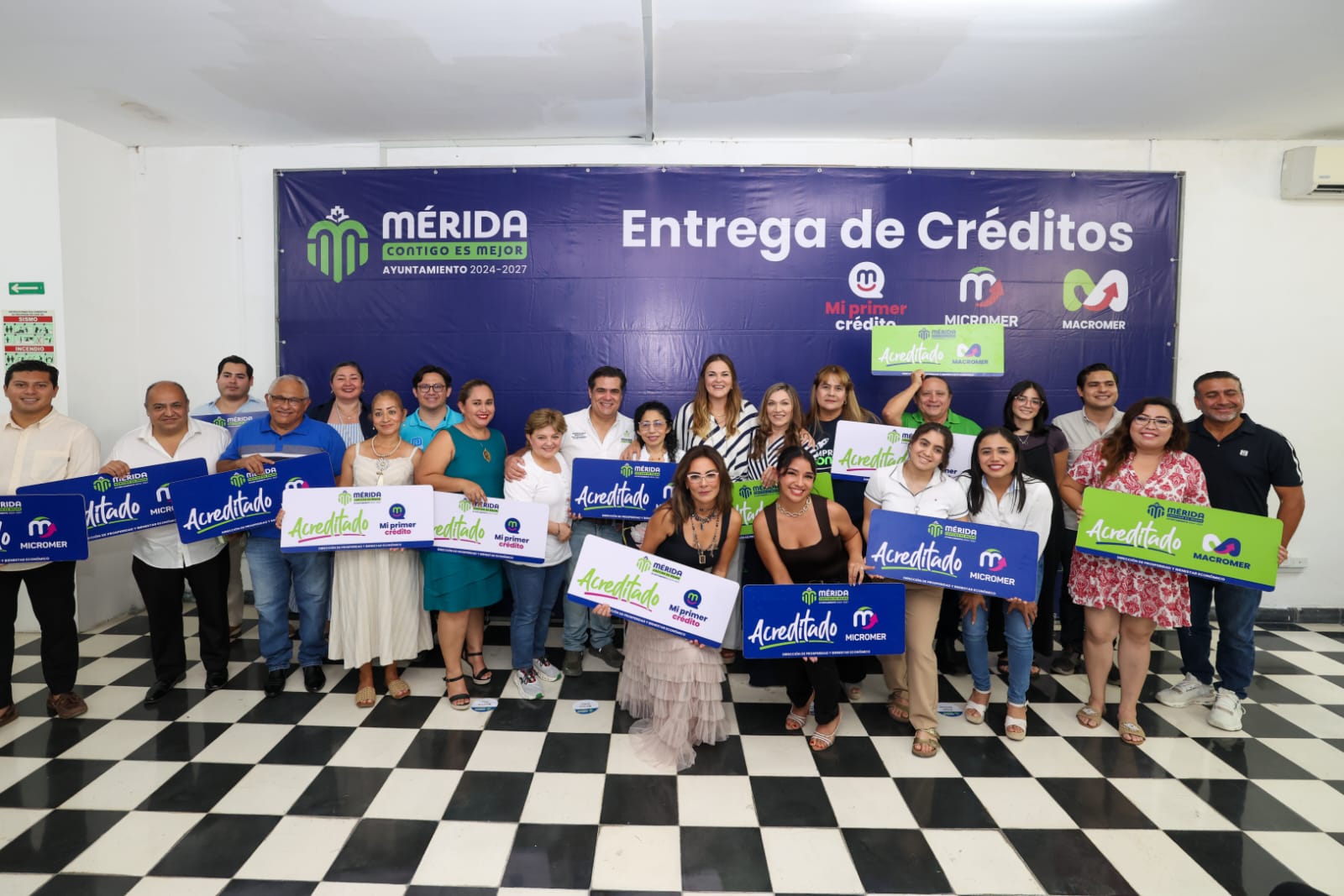 Aumenta Cecilia Patrón el número de créditos otorgados como nunca se había hecho