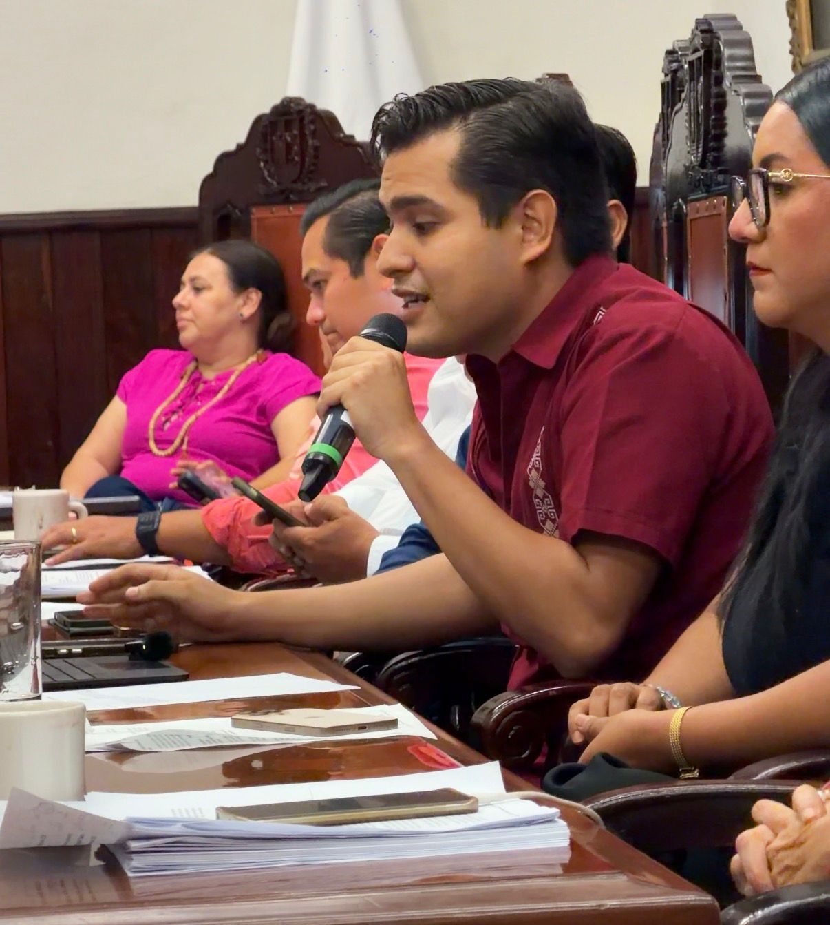 Exige regidor Diego Carrera postura clara al Ayuntamiento de Mérida ante orden judicial del monumento a Los Montejo