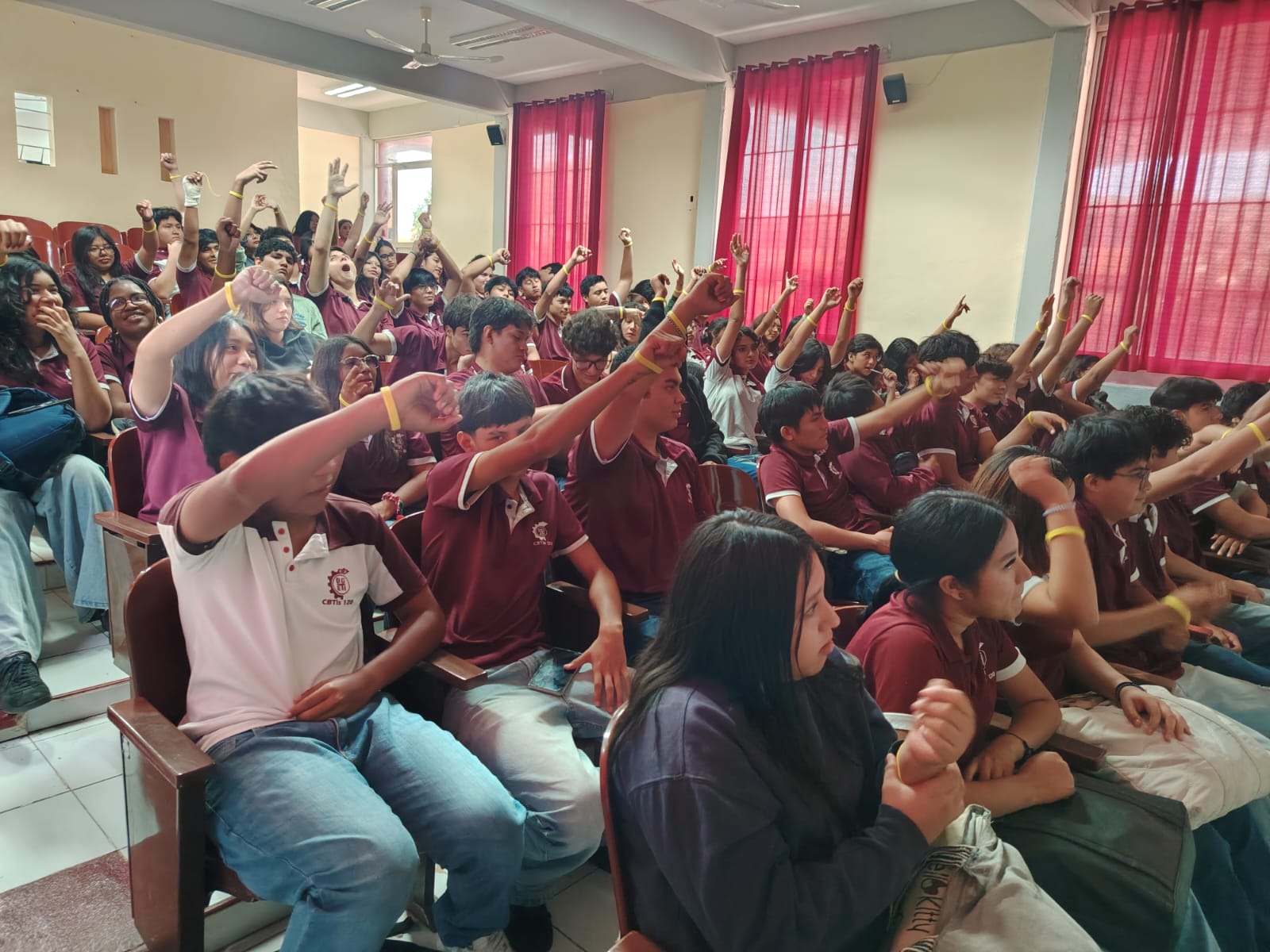 “Agentes de Vida” promueve la prevención y el bienestar emocional en comunidades de Yucatán