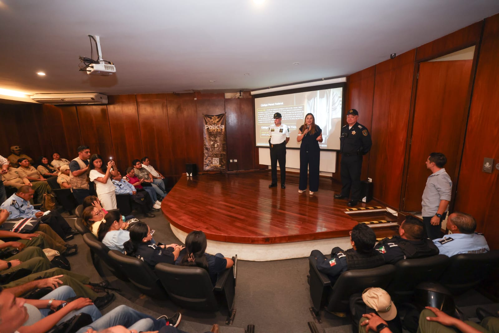 Con proximidad, cercanía y capacidad, la policía meridana procura todos los días la tranquilidad de los ciudadanos: Cecilia Patrón