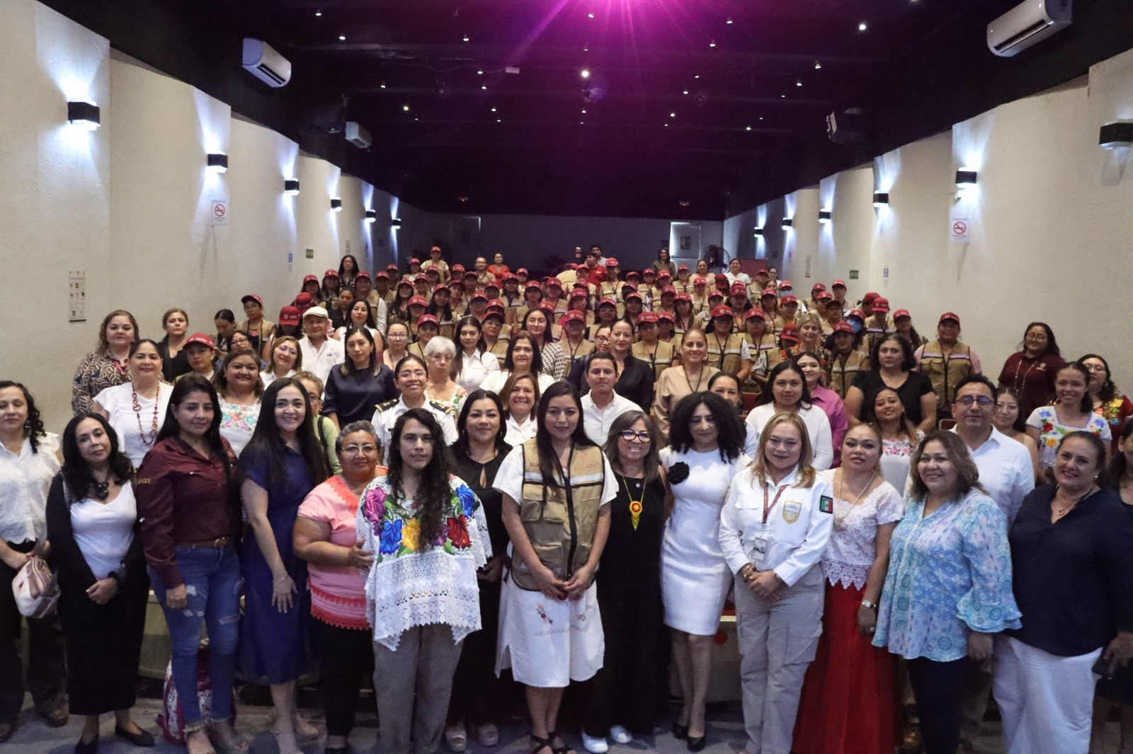 Semujeres inicia programa de prevención comunitaria en 45 municipios