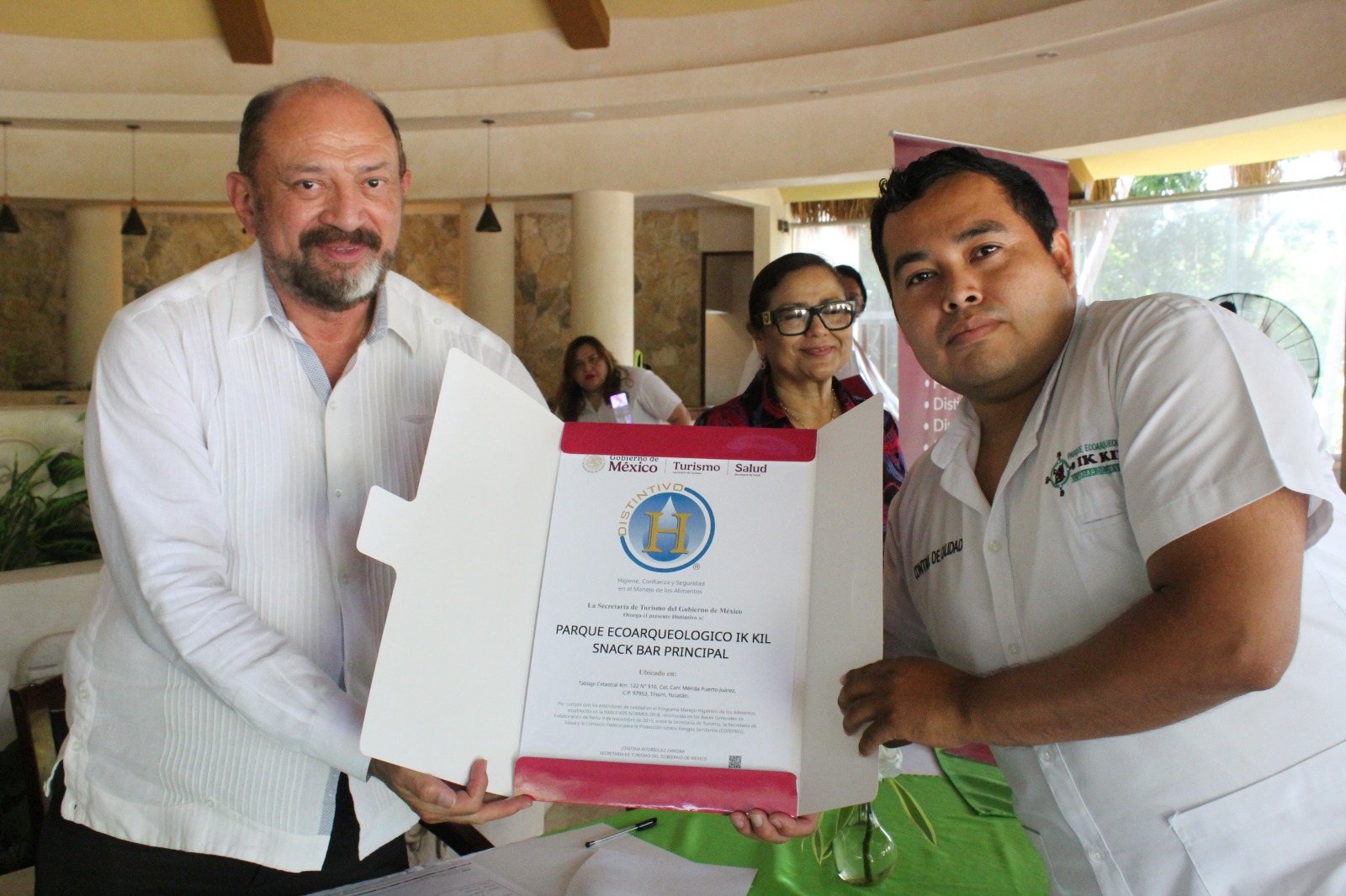 Distintivos H reconocen calidad e higiene en servicios turísticos de Pisté