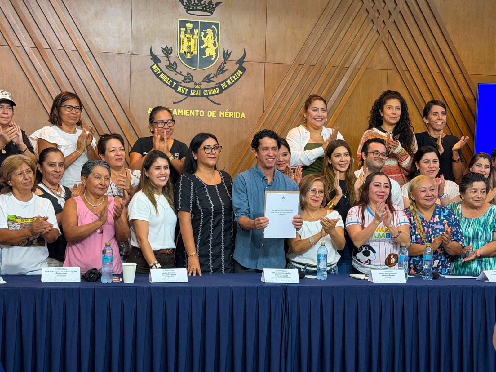 Presentan nuevo Reglamento de Bienestar Animal a la Comisión Municipal de Rescatistas de Mérida