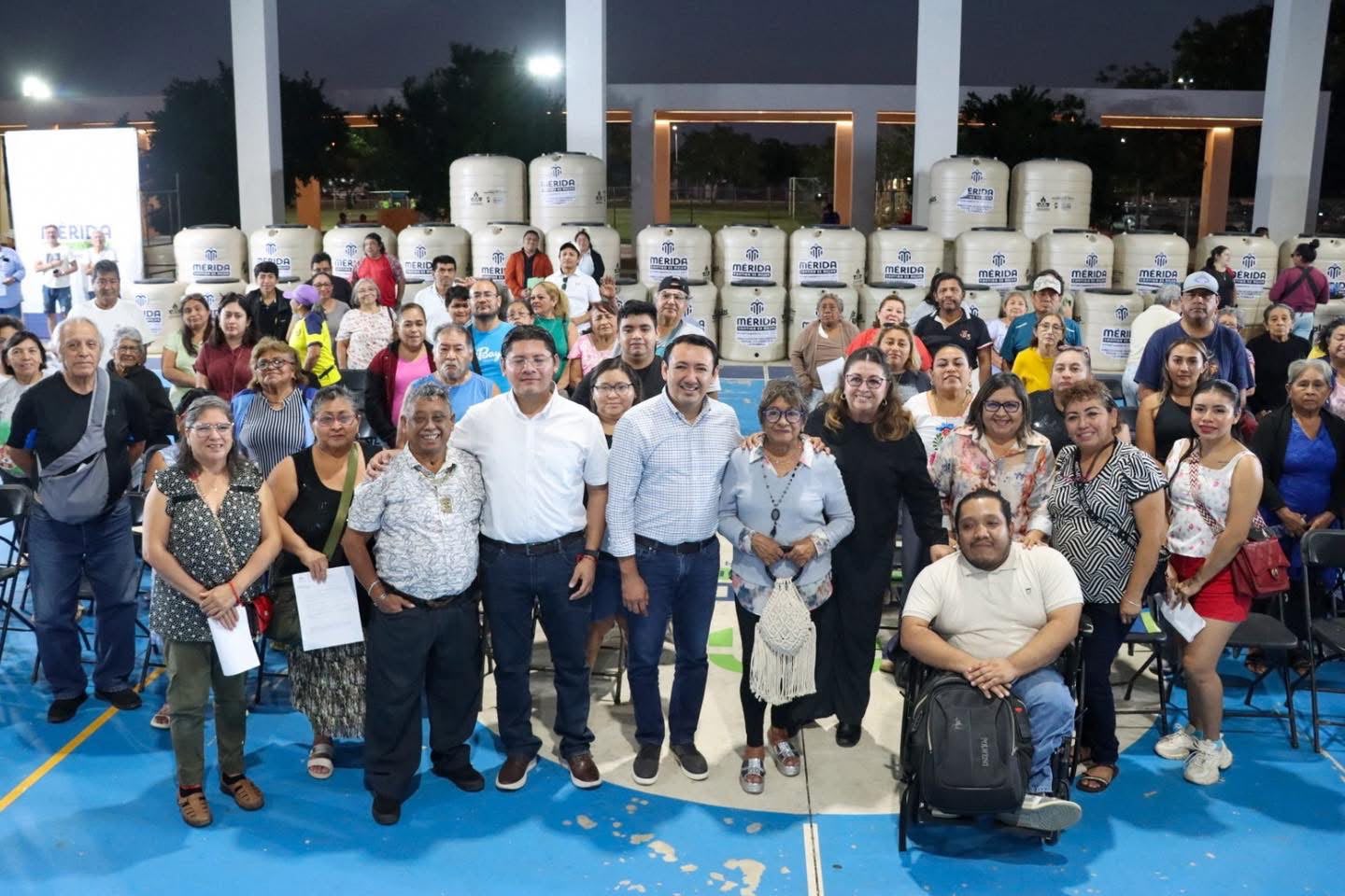 Ayuntamiento abre nueva convocatoria de subsidios en tinacos para apoyar la economía de las familias meridanas